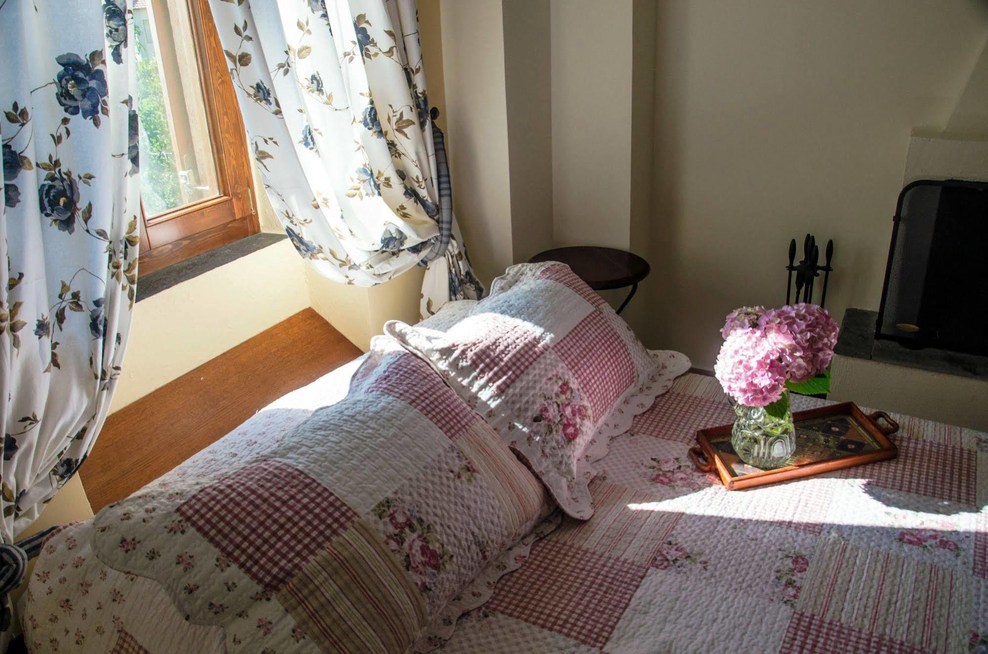 Triantafillies Guesthouse Portaria  Ngoại thất bức ảnh