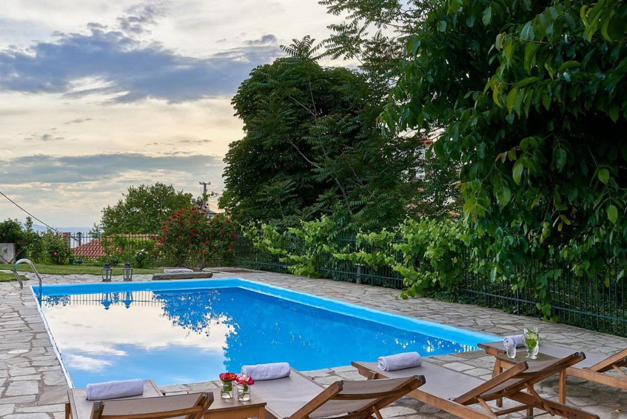 Triantafillies Guesthouse Portaria  Ngoại thất bức ảnh